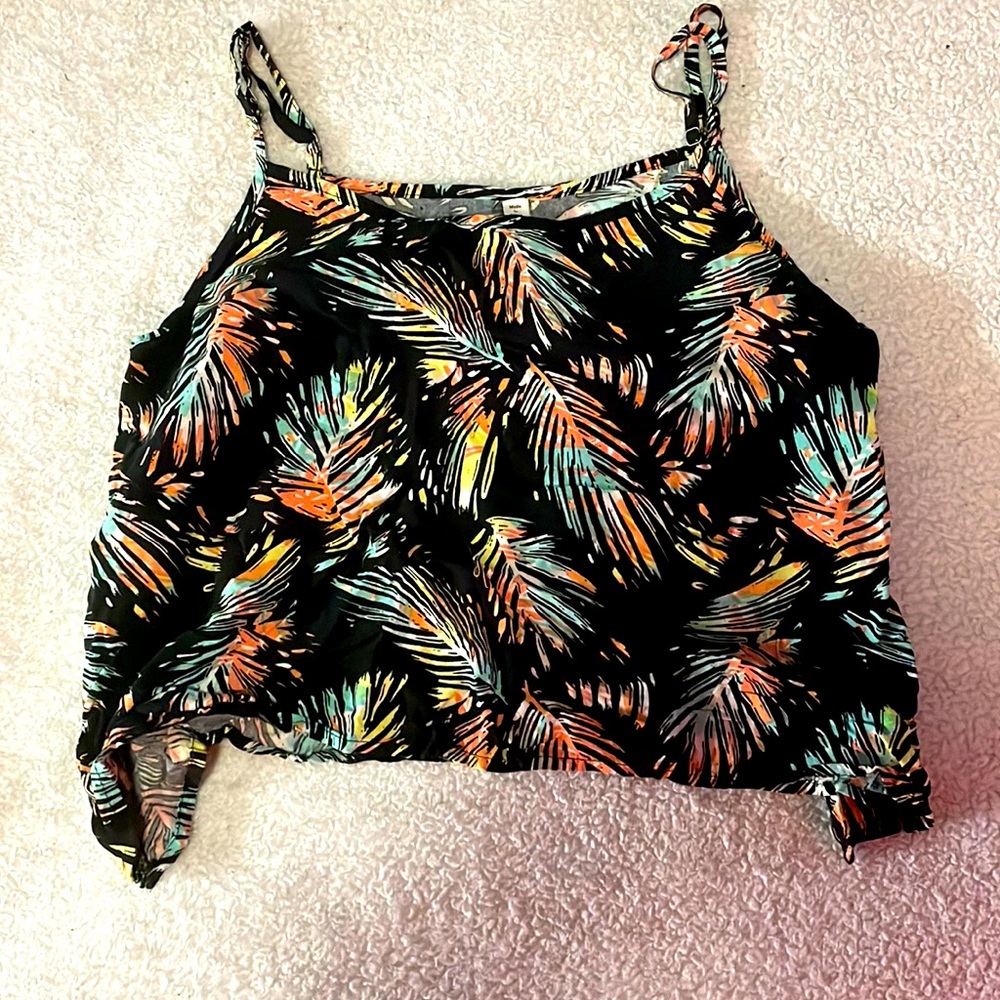 Medium Mudd tropical crop top
